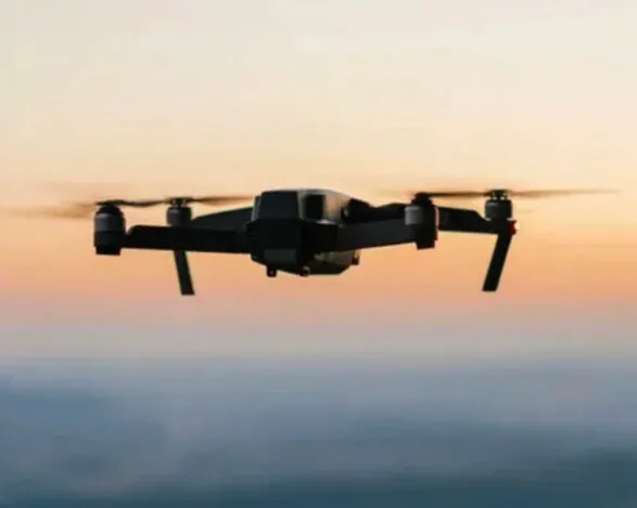 Photographies et vidéos aériennes par drone - Agence Les Écrins